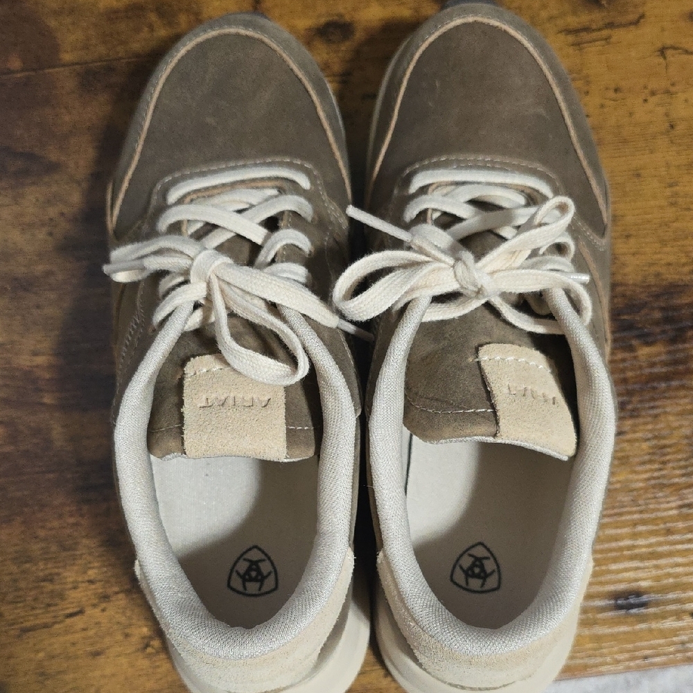 Ariat Women's Fuse Brown and Cream Sneakers with Sporty Comfort - Picture 5 of 11